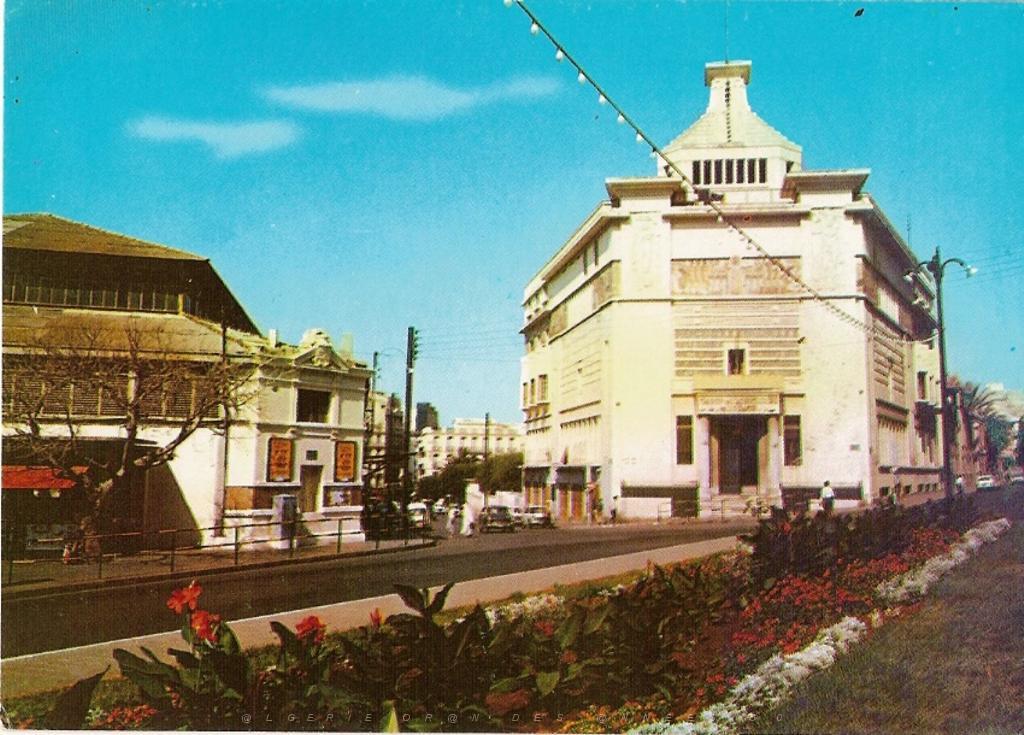 ORAN APRES 62 MAISON DE L AGRICULTURE.JPG